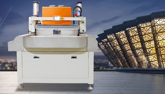 玻璃切割機(jī)廠家哪家好？